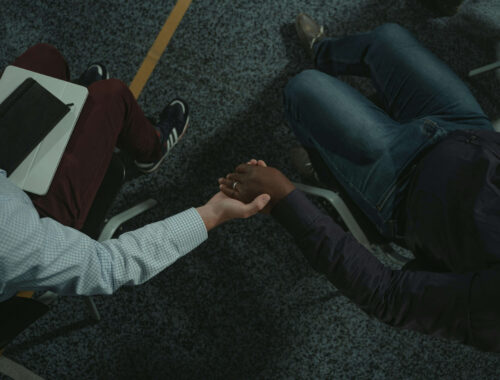 Discover how Psychological First Aid helps those in distress, promotes resilience, and prevents long-term mental health issues.